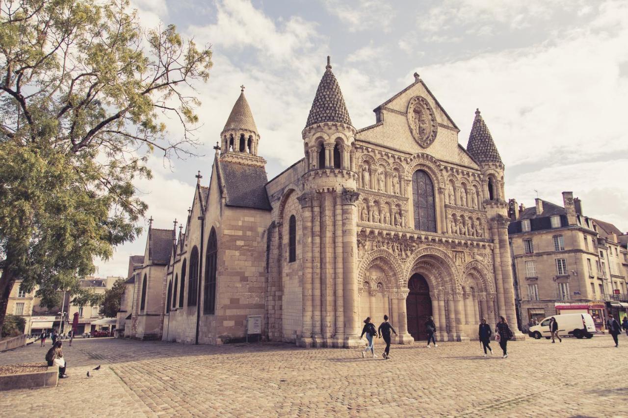 La Maison De La Liberte Studio Jules Verne Poitiers Exteriér fotografie